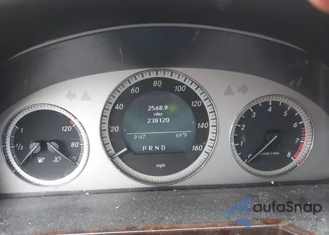 2012 Mercedes-Benz Glk 350 4Matic z USA, uszkodzony, nr VIN WDCGG8HB0CF898254